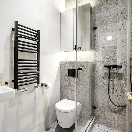 Lägenhet Superior 2 Bedroom 2 Bathroom By Reside Baltic