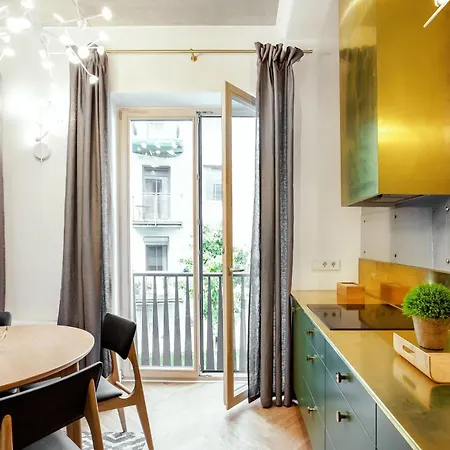 Superior 2 Bedroom 2 Bathroom By Reside Baltic 公寓