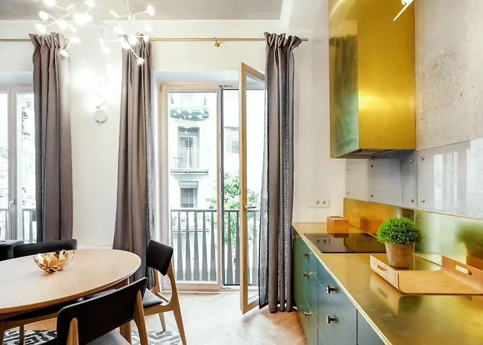 Superior 2 Bedroom 2 Bathroom By Reside Baltic 公寓