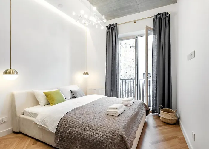 Superior 2 Bedroom 2 Bathroom By Reside Baltic *